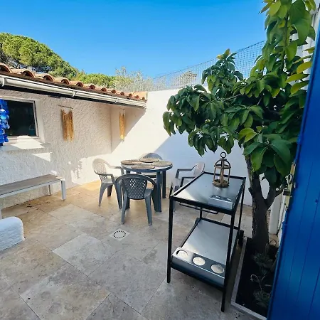 Maison 2 - Parking- Piscine Collective - Clim Rdc - Wifi בית נופש לה גרנד מוט