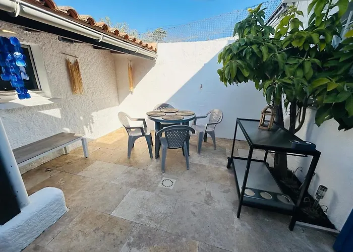 Vakantiehuis Maison 2 - Parking- Piscine Collective - Clim Rdc - Wifi La Grande-Motte